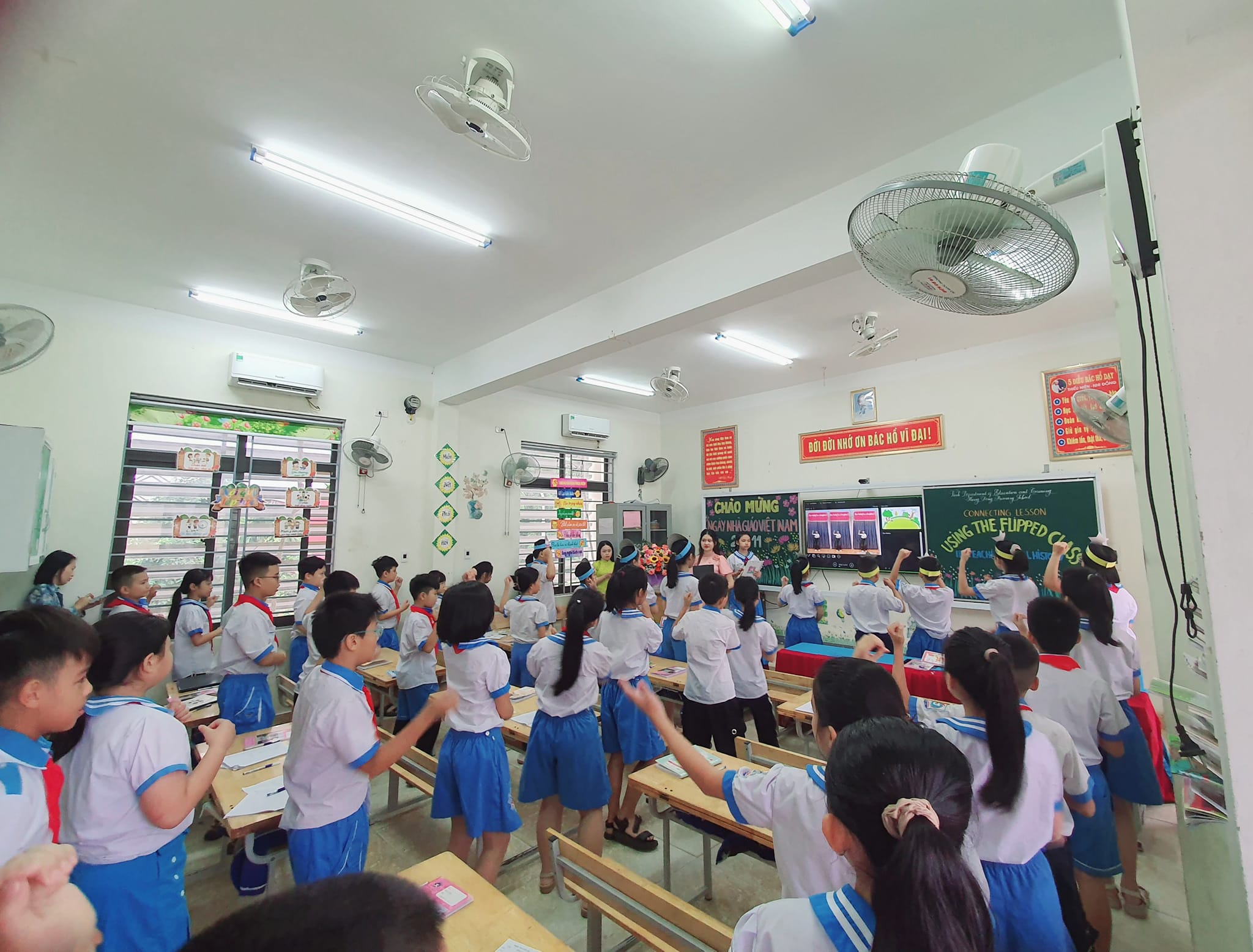 TRƯỜNG TIỂU HỌC HƯNG ĐÔNG ĐÃ PHỐI HỢP TỔ CHỨC DẠY HỌC KẾT NỐI MÔN TIẾNG ANH VỚI NỘI DUNG DẠY HỌC LỊCH SỬ ĐỊA PHƯƠNG